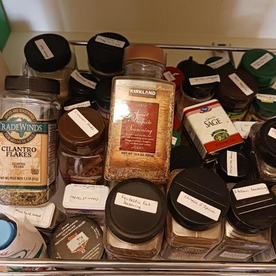 AN ASSORTMENT OF SPICES
