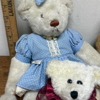 Bear Lot - 3 plush bears and bear walll hanging sign one bear marked GUND