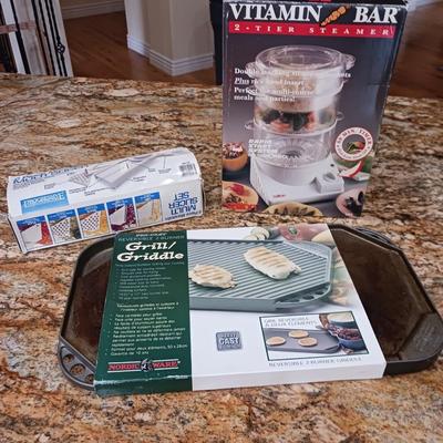VITAMIN BAR STEAMER, MULTI SLICER & GRILL/GRIDDLE