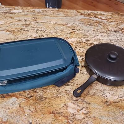 CASSEROLE DISH WITH INSULATED CARRIER AND A STEAMER