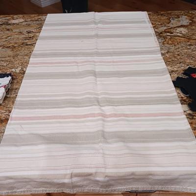 SCOTTY DOG POT HOLDERS AND DISH TOWEL PLUS TABLECLOTH