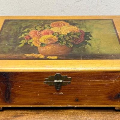 Vintage Ornate Wooden Cigar Box