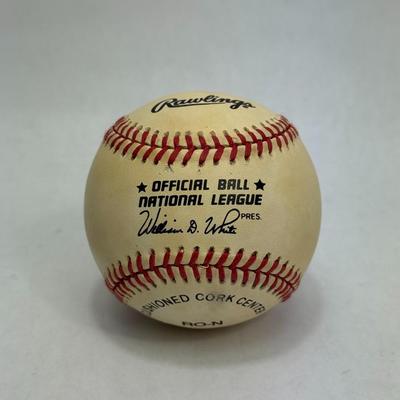 Lot 2: Maury Wills Signed Autographed MLB Baseball Los Angeles Dodgers #30