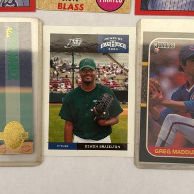 Lot 5: Vintage Baseball Card Lot – Greg Maddux Rated Rookie, Steve Blass, 1990 Donruss Stars, A-Rod & More