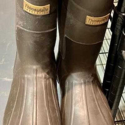Sale Photo Thumbnail #77: New with tags. Size 11.