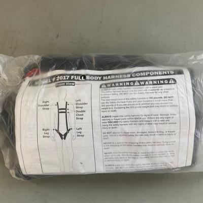 G368 Lot of Full Body Harnesses