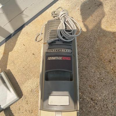 G374 Electrolux Advantage Series Vacuum