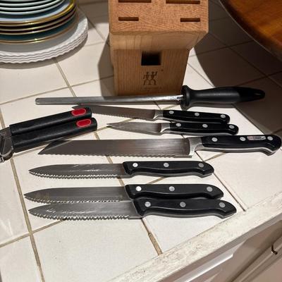 G378 Henckels Knife Block with Ronco Steak Knives