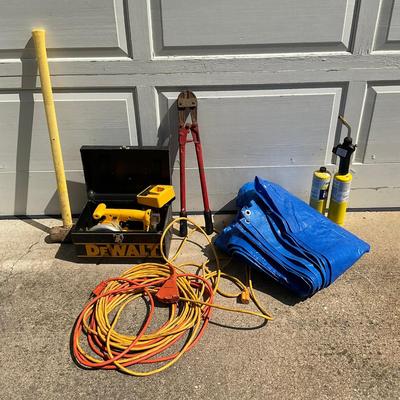 G383 Dewalt Trim Saw With Trap, Sledgehammer, Torch, Extension Cord