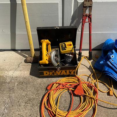 G383 Dewalt Trim Saw With Trap, Sledgehammer, Torch, Extension Cord
