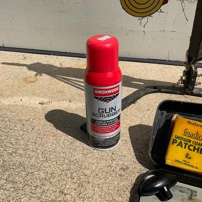 G384 Shooting Target Stand WIth Reactive Targets and Gun Cleaning Accessories