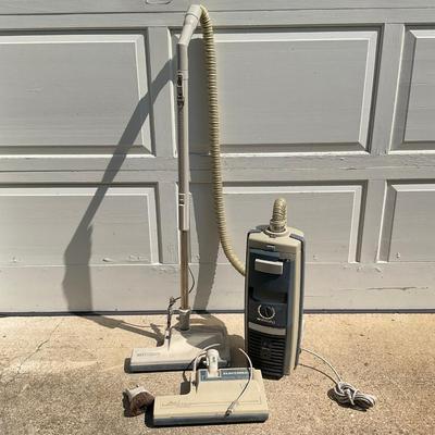 G385 Diplomat LX Electrolux Vacuum