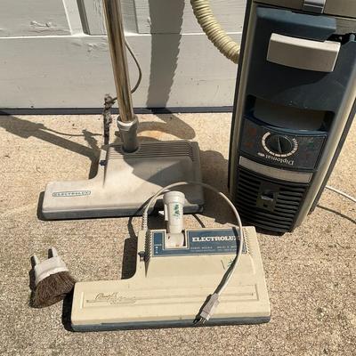 G385 Diplomat LX Electrolux Vacuum