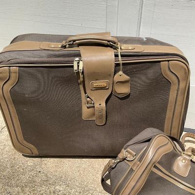 G396 Sasson Travel Set
