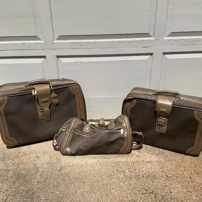 G396 Sasson Travel Set
