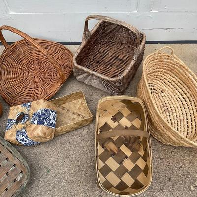 G401 Basket Lot