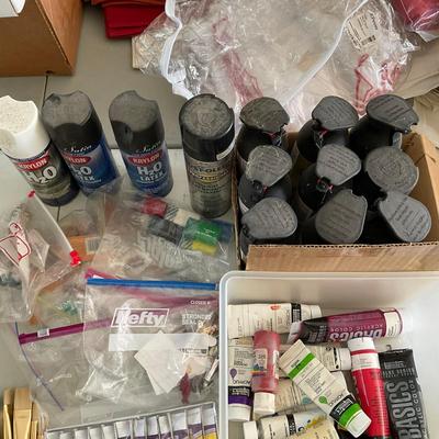 G403 Lot of Painting Supplies