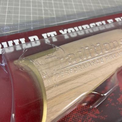 Sale Photo Thumbnail #40: New UNBUILT in Original Package. Appears to be complete. 