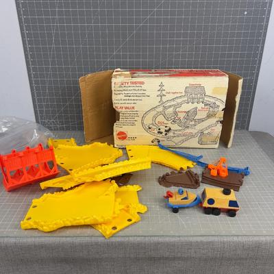 Sale Photo Thumbnail #88: Used. In Original Box. Collectible. Looks Complete!!!! 