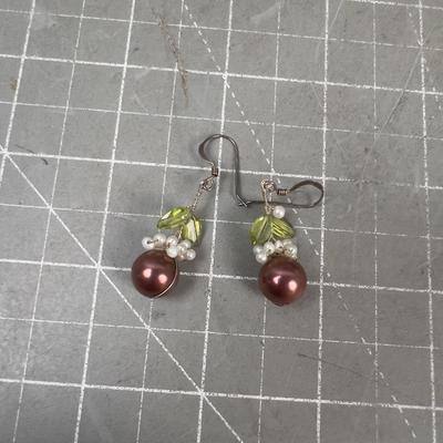 Sale Photo Thumbnail #382: Earrings. Nice. 