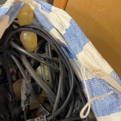 Sale Photo Thumbnail #508: At least 4 strings. Not tested. Should be in good working order. USED. 