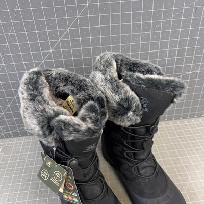 Sale Photo Thumbnail #621: New Size 10 Never Worn. 