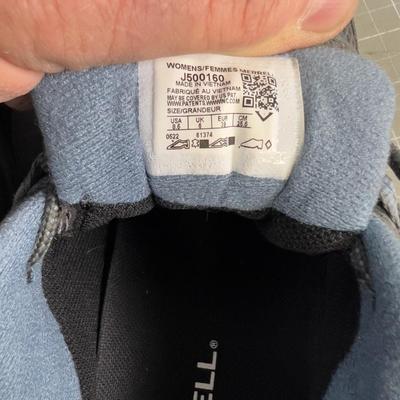 Sale Photo Thumbnail #629: NEW but look like they have been worn once. 