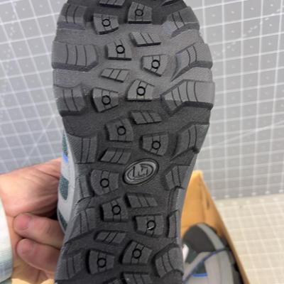 Sale Photo Thumbnail #672: NEW Size 6  BOYS NEW 