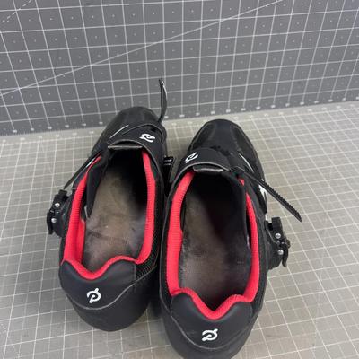 Sale Photo Thumbnail #912: Men's Size 44 EU, Used. Good Condition.. 
