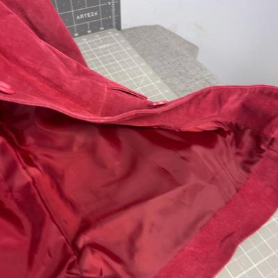 Sale Photo Thumbnail #924: Excellent Condition. Size Medium. 