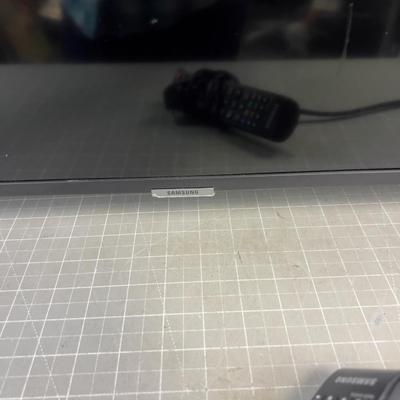 Sale Photo Thumbnail #1004: Used. USABLE! Has Remote. 