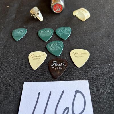 Dunlop Pro Tune Bar and Guitar Picks