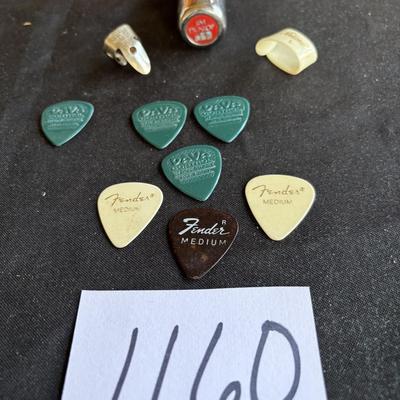 Dunlop Pro Tune Bar and Guitar Picks