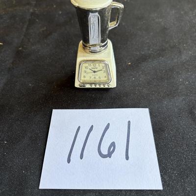 Fans Miniature Blender Clock