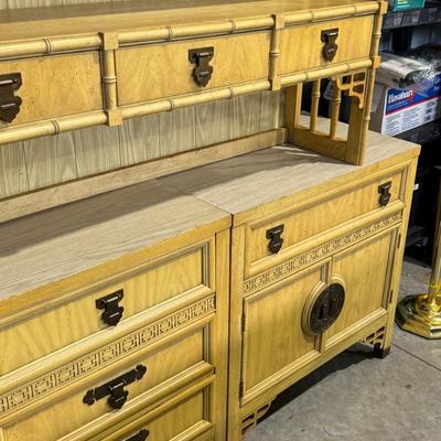 DIXIE SHANGRI-LA 9 piece Bedroom Set