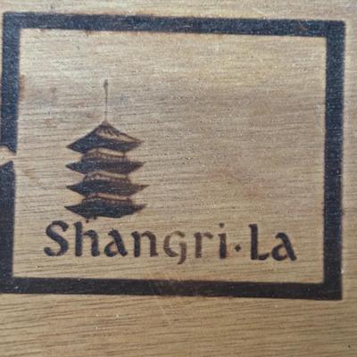 DIXIE SHANGRI-LA 9 piece Bedroom Set