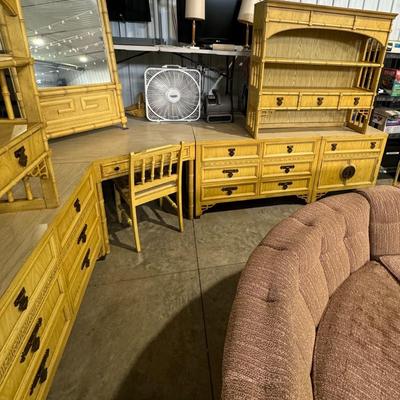 DIXIE SHANGRI-LA 9 piece Bedroom Set