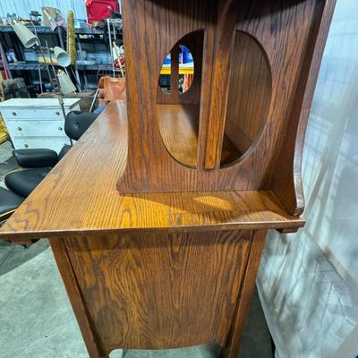 CRAFTSMAN / ARTS & CRAFTS Period Oak Hutch - Great provenance - El Dorado - Gold Cadillac