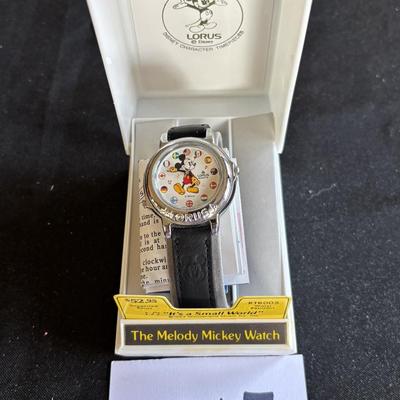 New In Box Lorus Mickey Mouse Watch