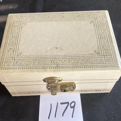 Vintage Jewley Box with Key
