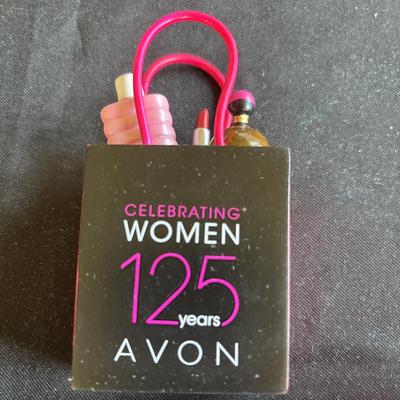 Avon Lot