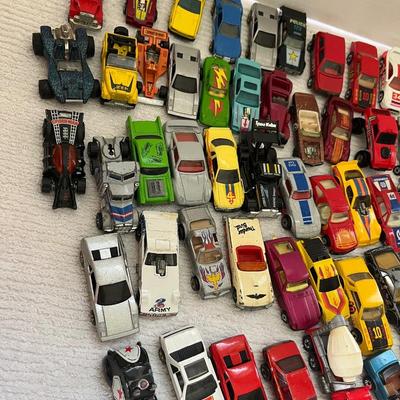 Huge Lot - Vintage Toy Cars / Trucks