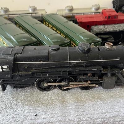 Lionel Model Railroad / Trains Lot
