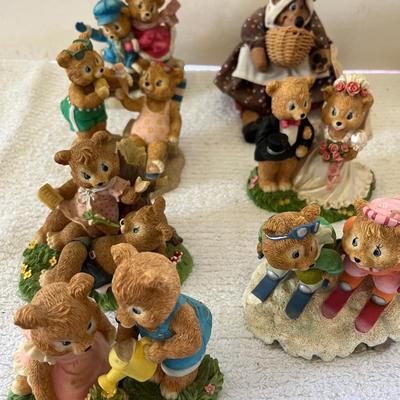 Huge Boyds Bears Lot