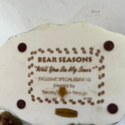 Huge Boyds Bears Lot