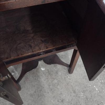 Vintage Mahogany Wood Finish Fold -Out Washstand