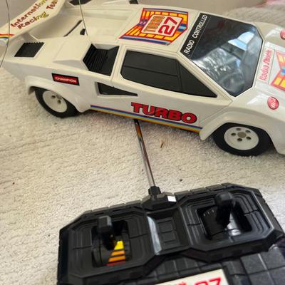 R/C Truck / Cars Lot