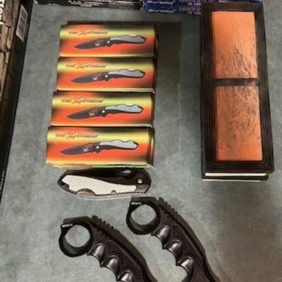 Sale Photo Thumbnail #105: Frost Cutlery, Coee River Cutlery, Tac Xtreme, Chipaway Cutlery, Whitetail Cutlery and more. Includes two sharpeners