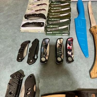 Sale Photo Thumbnail #107: Frost Cutlery, Coee River Cutlery, Tac Xtreme, Chipaway Cutlery, Whitetail Cutlery and more. Includes two sharpeners