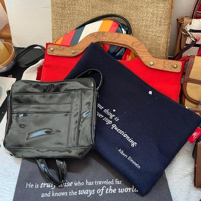 Huge Vintage Handbags Lot